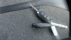 Peugeot 5008 1.2 PureTech Allure 5dr Petrol Estate